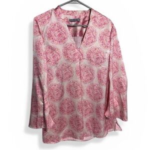 Octavia satiny medallion print tunic blouse Size Medium